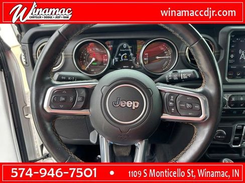 Used 2021 Jeep Wrangler Unlimited Sahara AWD/4WD image 25