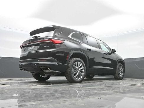 New 2026 Buick Enclave Preferred image 32