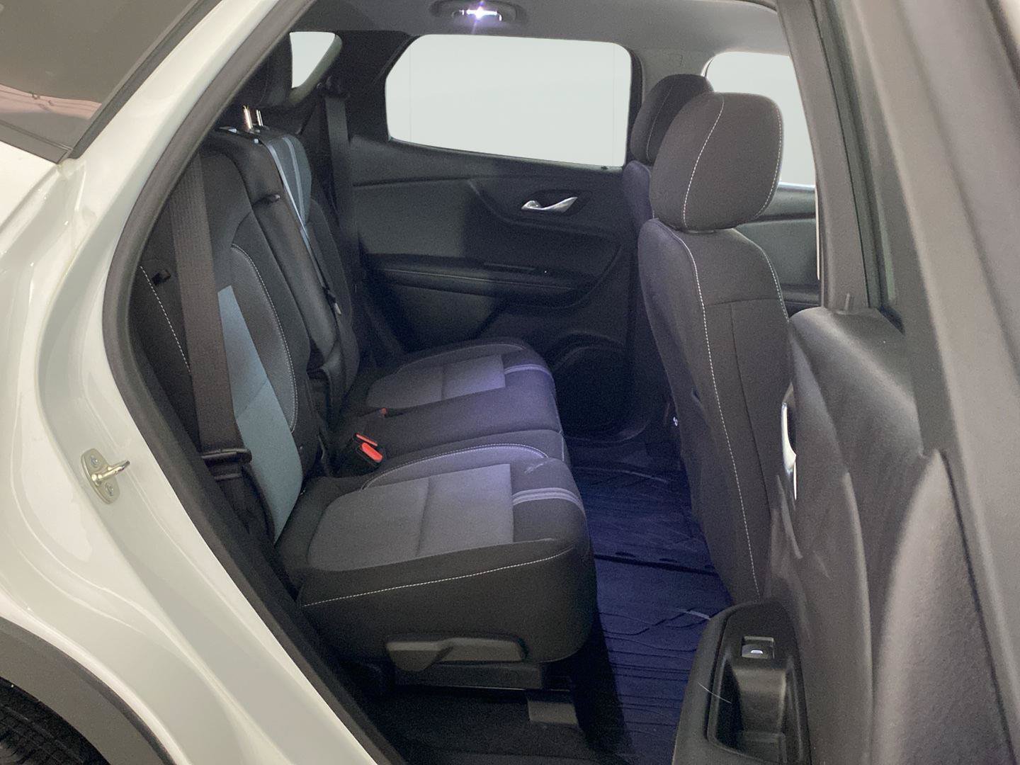 Certified 2024 Chevrolet Blazer LT w/ Convenience Package FWD image 15