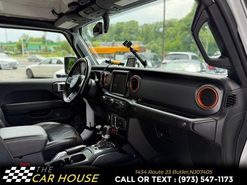 Used 2022 Jeep Gladiator Mojave w/ LED Lighting Group AWD/4WD image 21