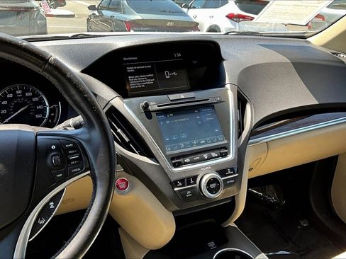 Used 2019 Acura MDX FWD image 8