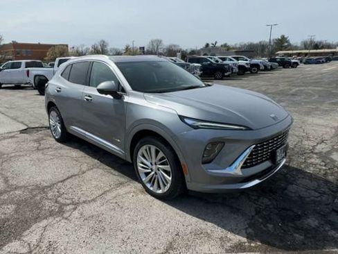 New 2026 Buick Envision Avenir image 2