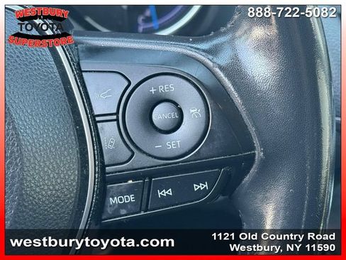 Used 2019 Toyota RAV4 Limited AWD/4WD image 25