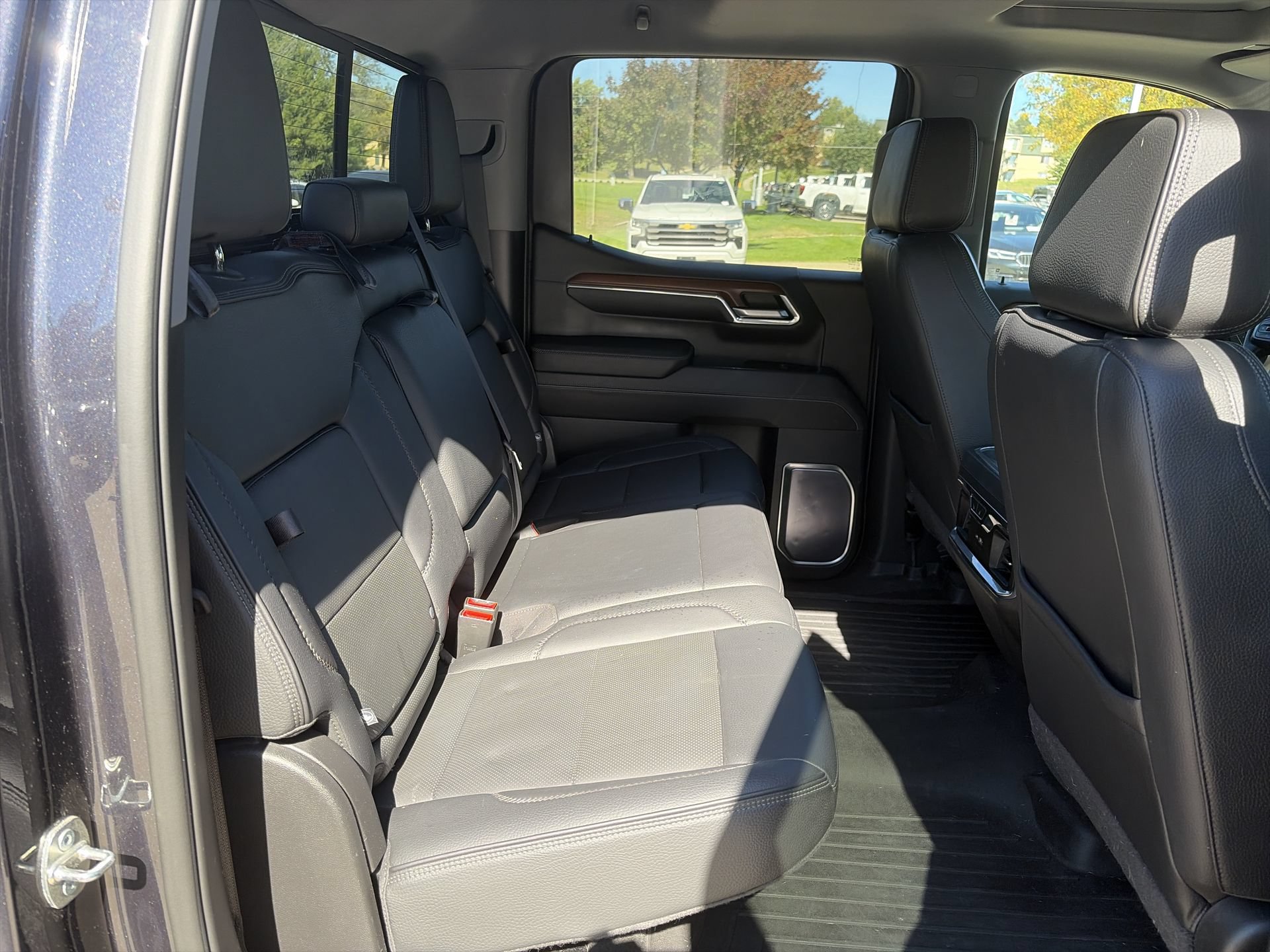 Used 2023 GMC Sierra 1500 Denali w/ Denali Reserve Package AWD/4WD image 29