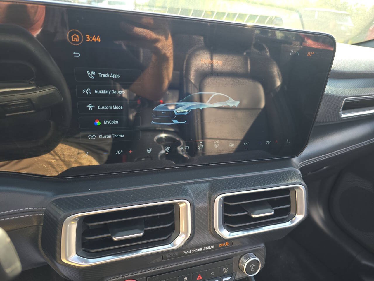 Used 2025 Ford Mustang Premium RWD image 24