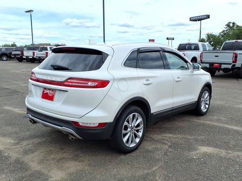 Used 2019 Lincoln MKC Select w/ Select Plus Package FWD image 6