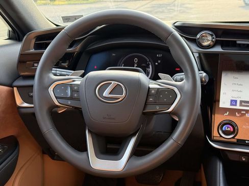 Used 2023 Lexus RZ 450e Premium w/ Accessory Package (2T) AWD/4WD image 9