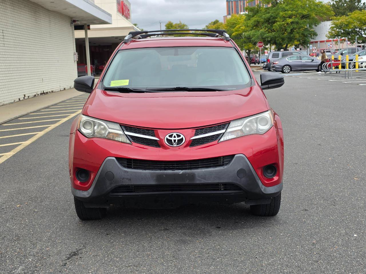 Used 2013 Toyota RAV4 LE AWD/4WD image 2