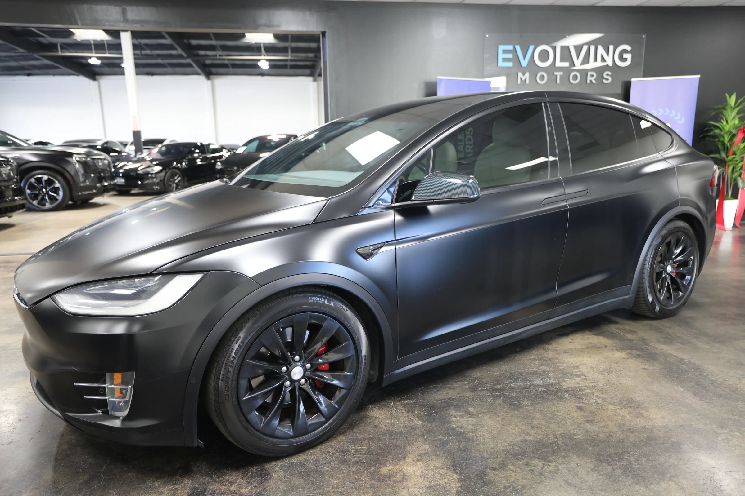 Used 2020 Tesla Model X Performance AWD/4WD image 5