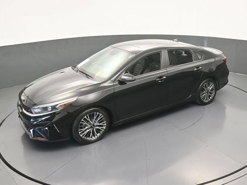 Used 2024 Kia Forte GT-Line w/ GT-Line Premium Package FWD image 48