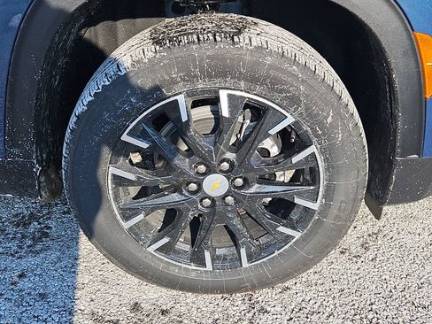 New 2026 Chevrolet Traverse LT w/ Sun and Wheel Package image 4