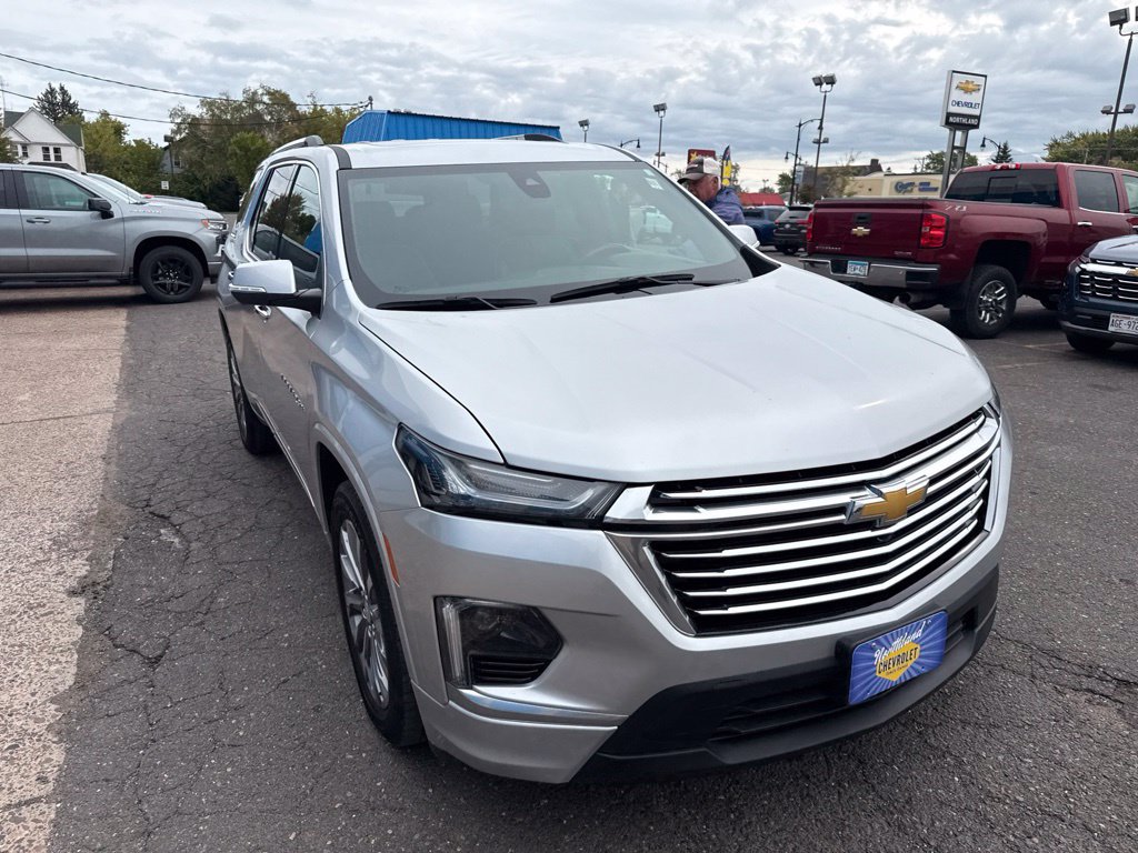 Used 2022 Chevrolet Traverse Premier w/ LPO, Floor Liner Package AWD/4WD image 4