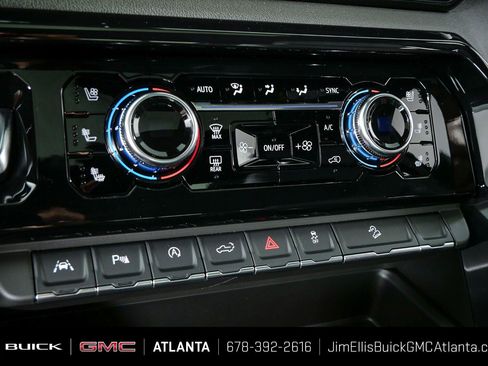 New 2026 GMC Sierra 1500 AT4 w/ AT4 Premium Package AWD/4WD image 17