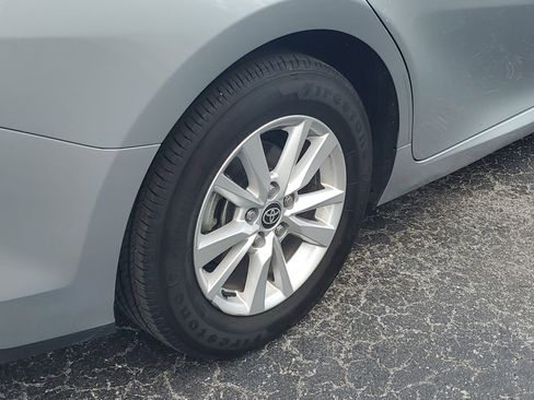 Used 2025 Toyota Camry LE image 6