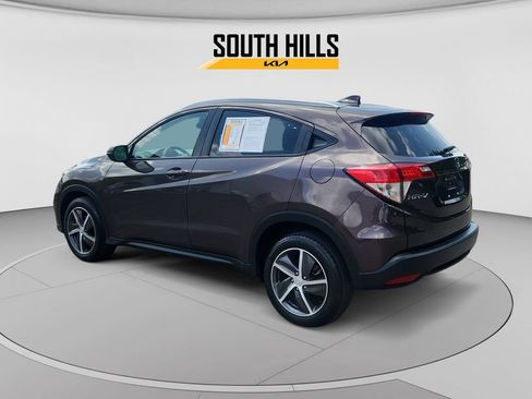 Used 2022 Honda HR-V EX image 3