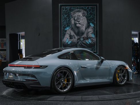 Used 2023 Porsche 911 GT3 image 4