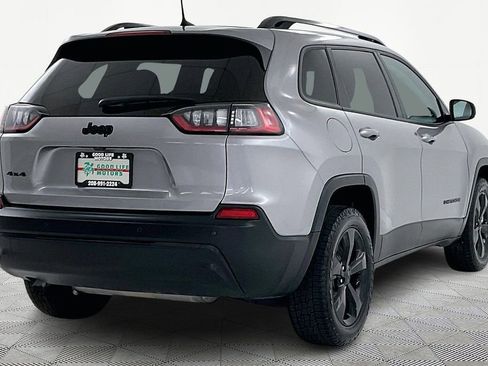 Used 2021 Jeep Cherokee Latitude Plus AWD/4WD image 6