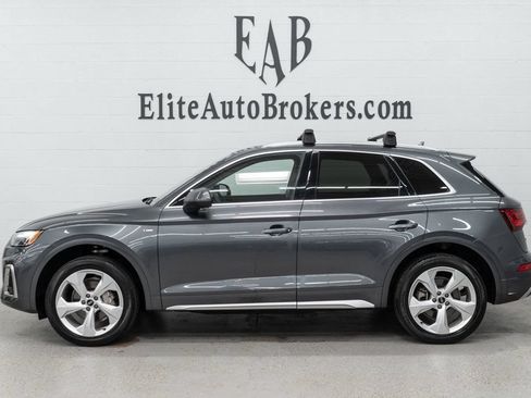 Used 2023 Audi Q5 2.0T Premium Plus w/ Premium Plus Package AWD/4WD image 2