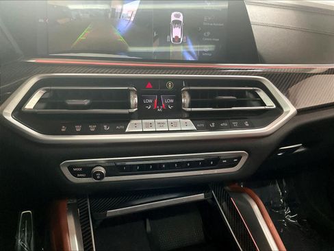 Used 2022 BMW X6 M50i w/ Premium Package AWD/4WD image 34