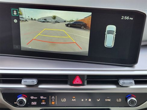 New 2026 Kia Sorento S image 12