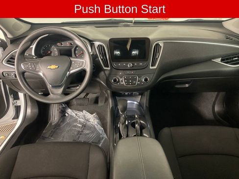 Used 2024 Chevrolet Malibu LT image 8