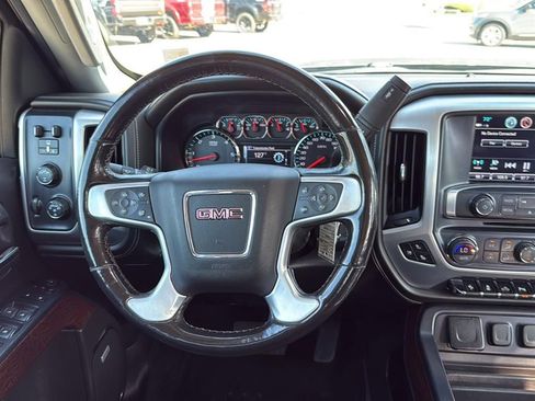 Used 2019 GMC Sierra 2500 SLT w/ Driver Alert Package image 15