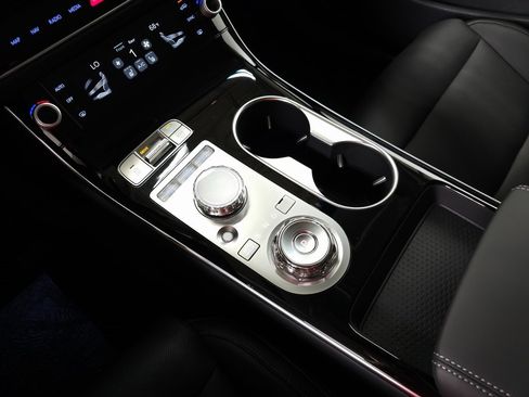 Used 2026 Genesis GV70 2.5T image 23