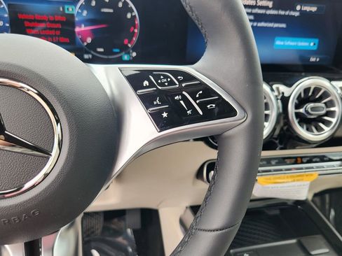 New 2026 Mercedes-Benz GLA 250 4MATIC image 28