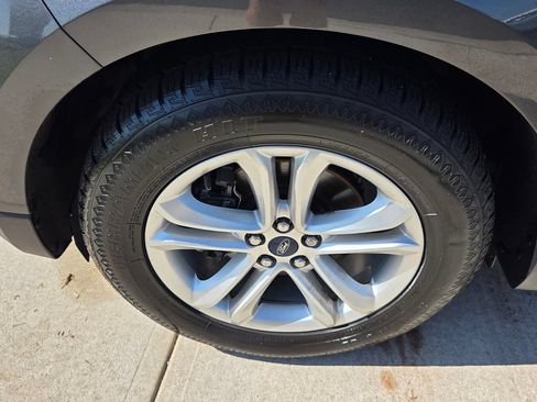 Used 2020 Ford Edge SEL FWD image 20