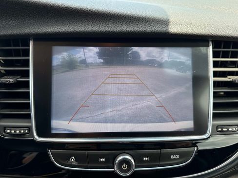 Used 2018 Buick Encore Preferred FWD image 23