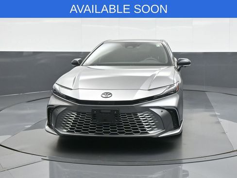 Used 2025 Toyota Camry XSE w/ Premium Plus Package image 2