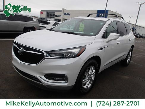 Used 2021 Buick Enclave Essence w/ Sound and Sites Package image 3