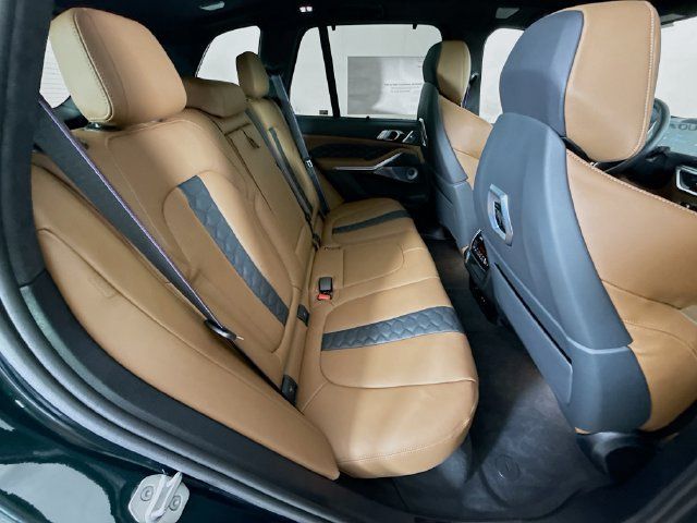 New 2026 BMW X5 M Competition w/ Executive Package AWD/4WD image 28