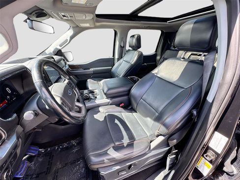 Used 2021 Ford F150 Lariat image 3