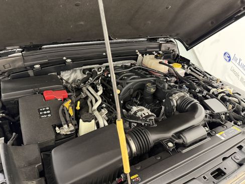 Used 2024 Jeep Wrangler Sport S image 30