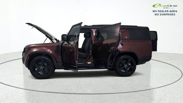 Used 2023 Land Rover Defender 130 First Edition AWD/4WD image 15