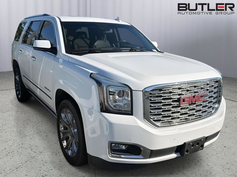 Used 2018 GMC Yukon Denali w/ Denali Ultimate Package RWD image 6