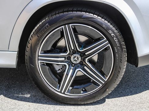 New 2026 Mercedes-Benz GLE 450 4MATIC image 10