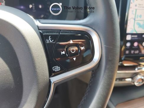Certified 2023 Volvo XC60 B5 Ultimate w/ Climate Package AWD/4WD image 20
