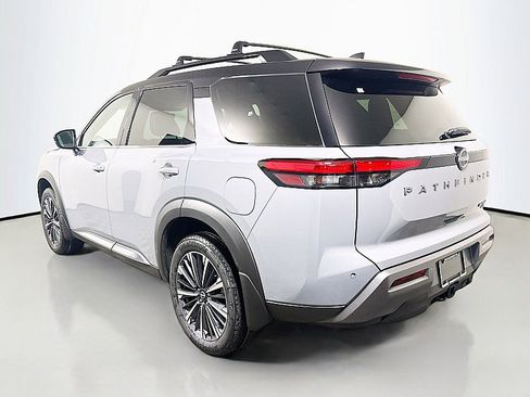 New 2026 Nissan Pathfinder Platinum AWD/4WD image 5