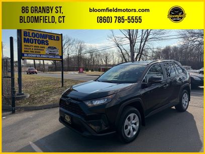 Used 2019 Toyota RAV4 LE w/ All Weather Liner Package