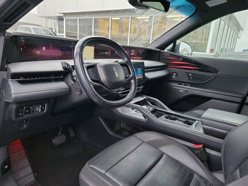 Certified 2024 Lincoln Nautilus Reserve w/ Equipment Group 202A image 20