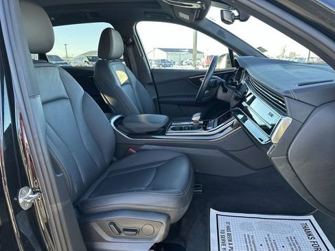 Used 2025 Audi Q7 3.0T Premium Plus image 29
