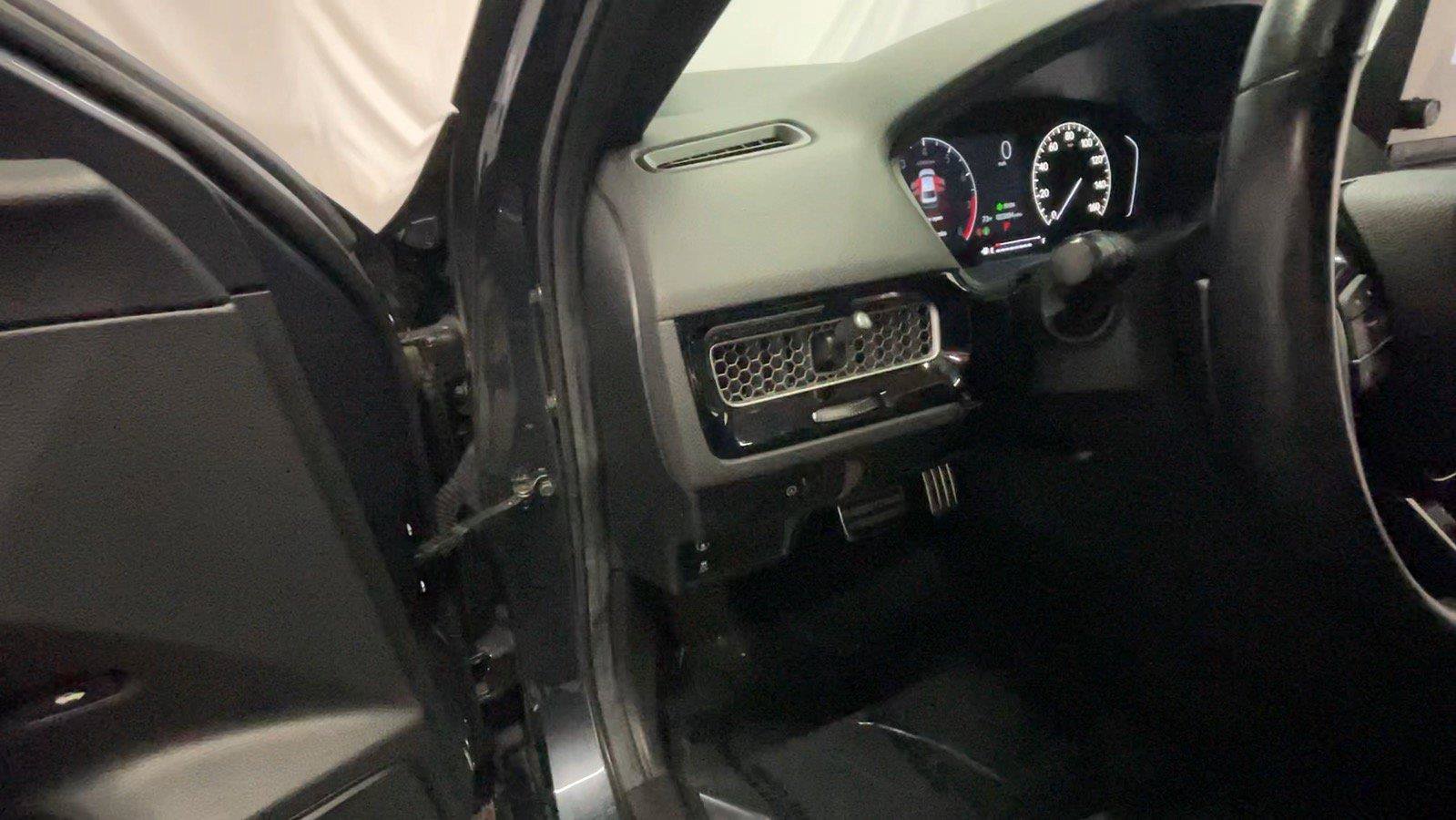 Used 2024 Honda Civic Sport image 33