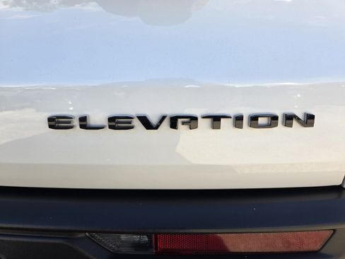 Used 2024 GMC Acadia Elevation FWD image 14