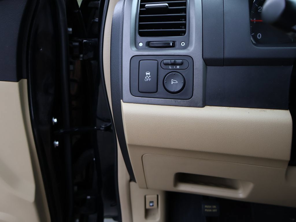 Used 2011 Honda CR-V EX-L image 28