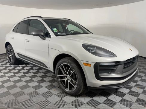 New 2026 Porsche Macan Turbo image 10
