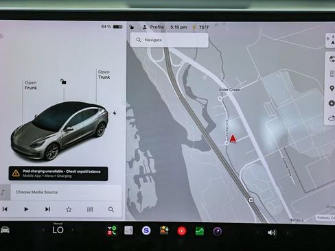 Used 2018 Tesla Model 3 Long Range RWD image 16