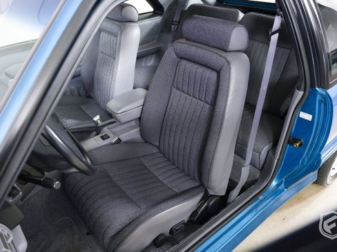 Used 1993 Ford Mustang Cobra image 19