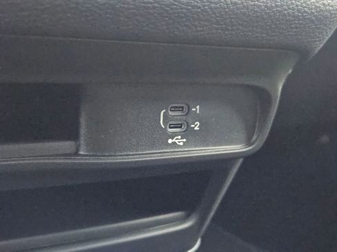 New 2026 Chrysler Pacifica Select image 25